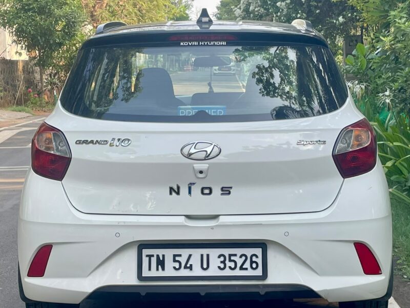 2021 Jan Hyundai Grand i10 Nios SPORTZ Dual Tone (Petrol MT)
