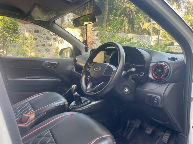 2021 Jan Hyundai Grand i10 Nios SPORTZ Dual Tone (Petrol MT)