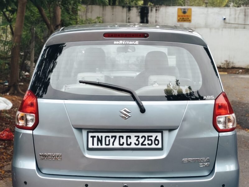 2015 June Maruti Suzuki Ertiga ZXi (Petrol)