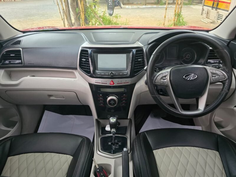 2020 September Mahindra Xuv300 W8 O Automatic (Diesel)