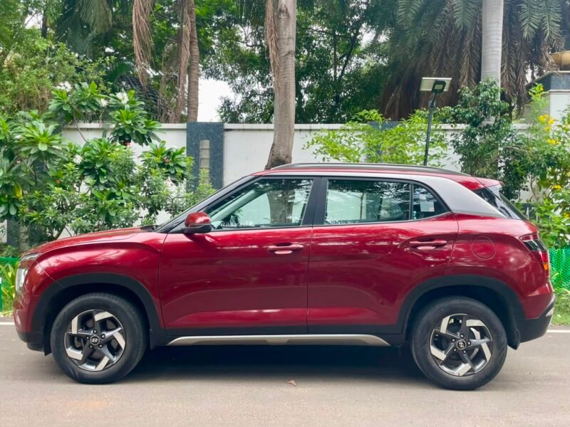 2022 June Hyundai Creta EX (Diesel)