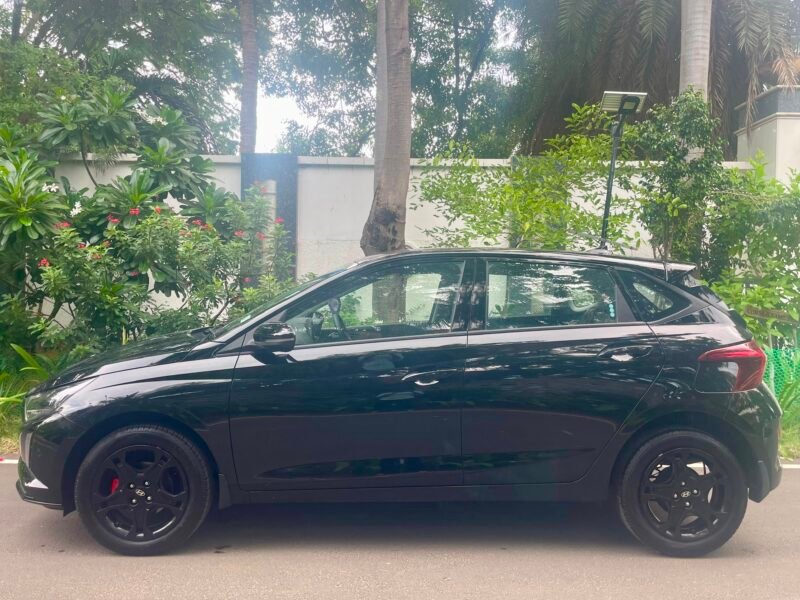 2026 May Hyundai i20 SPORTZ (O) KE (Petrol)