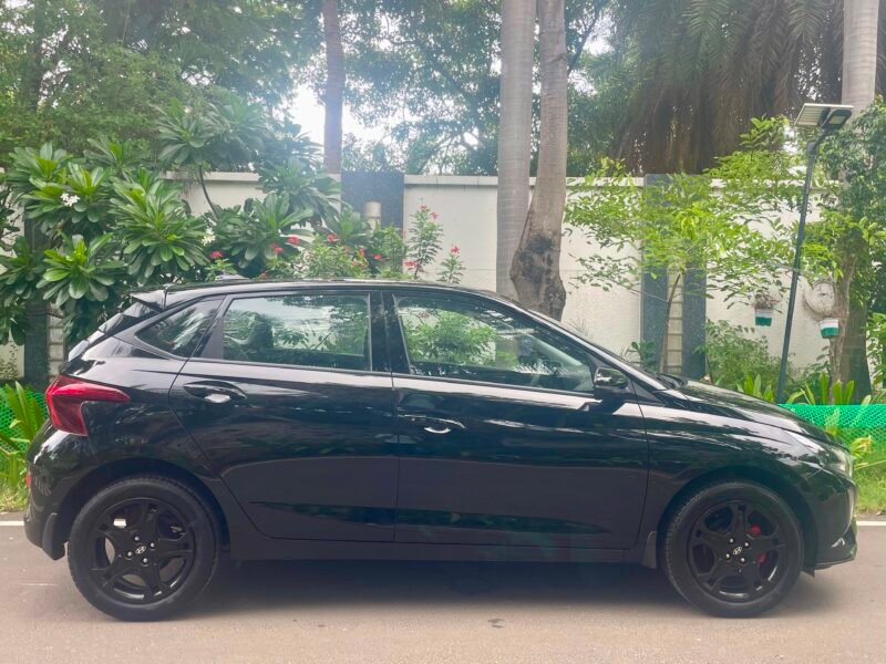 2026 May Hyundai i20 SPORTZ (O) KE (Petrol)