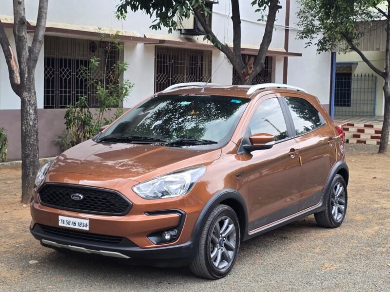 2018 October Ford Freestyle Titanium (Diesel )