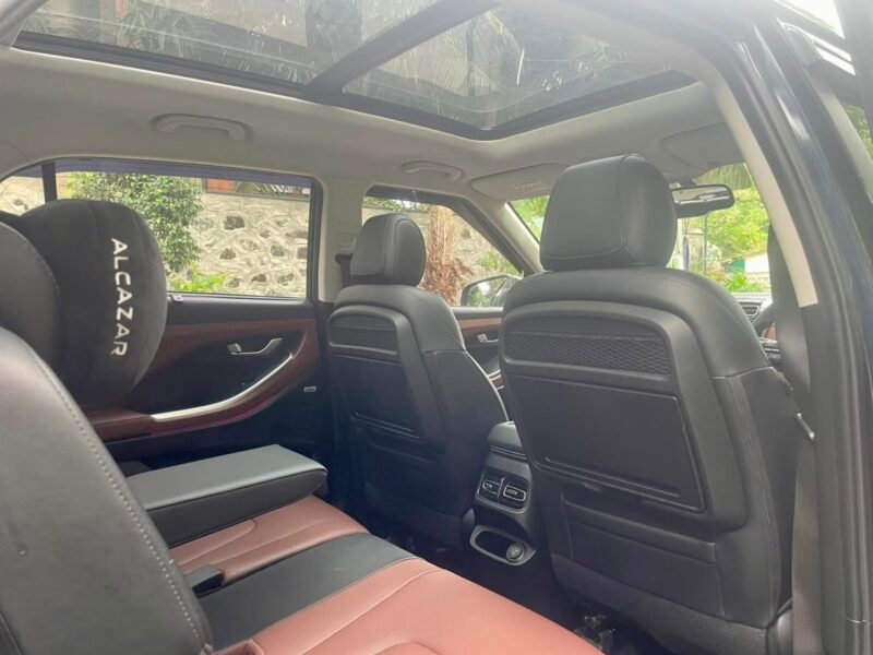 2024 Aug Hyundai Alcazar 7S Platinum (Diesel)