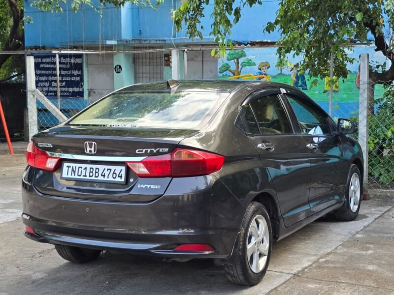 2016 November Honda City V MT (Petrol)