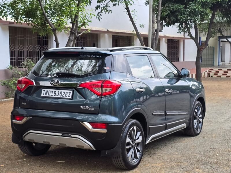 2019 JAN Mahindra Xuv300 W8 O Manual (Diesel)