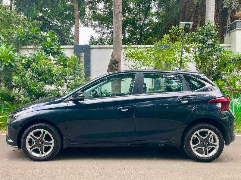 2024 April Hyundai i20 SPORTZ AT (Petrol)