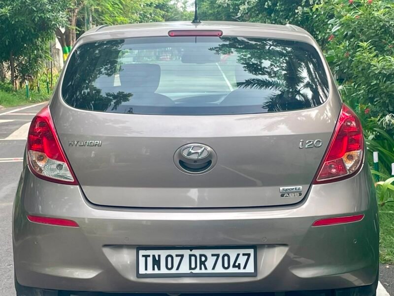 2013 May Hyundai i20 SPORTZ (Petrol)
