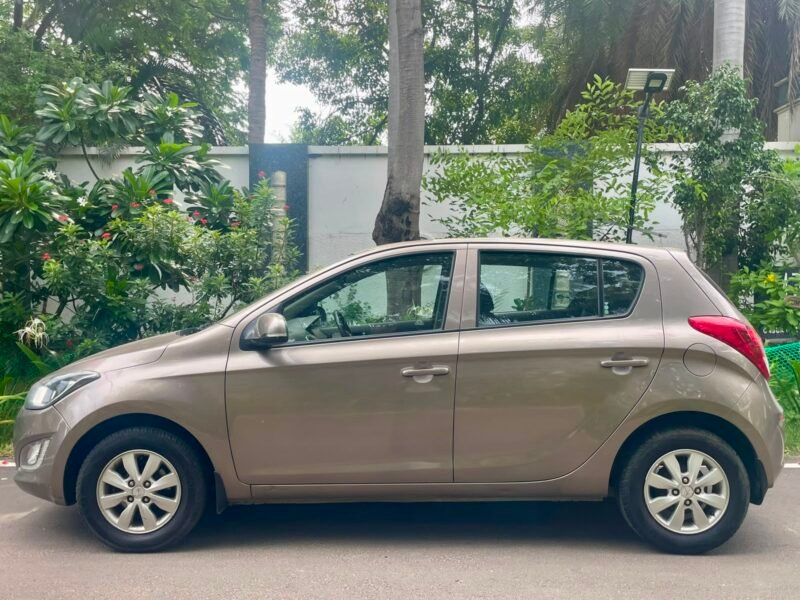 2013 May Hyundai i20 SPORTZ (Petrol)