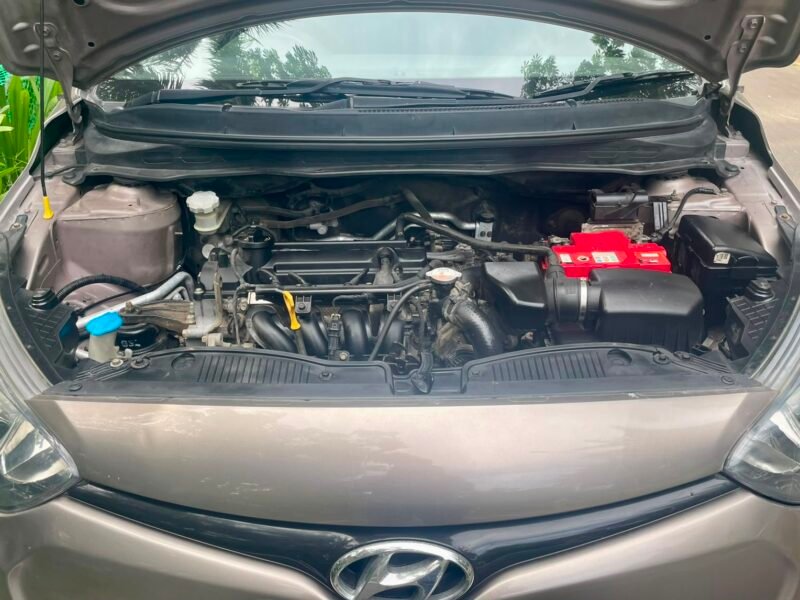 2013 May Hyundai i20 SPORTZ (Petrol)