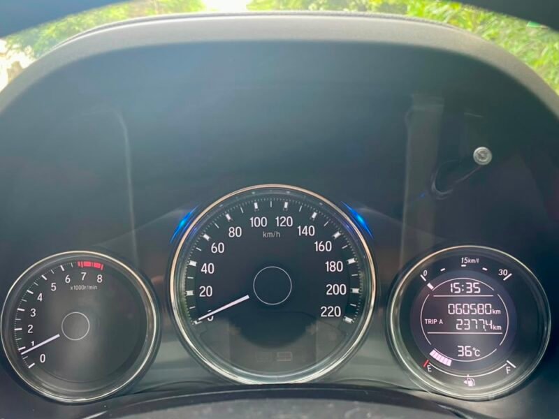 2018 December Honda City V (Petrol)