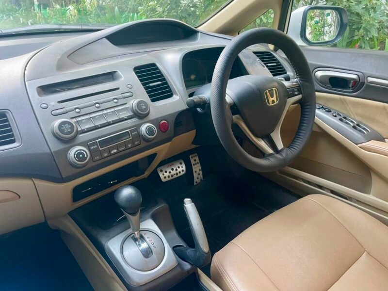 2010 September Honda Civic V AT (Petrol)