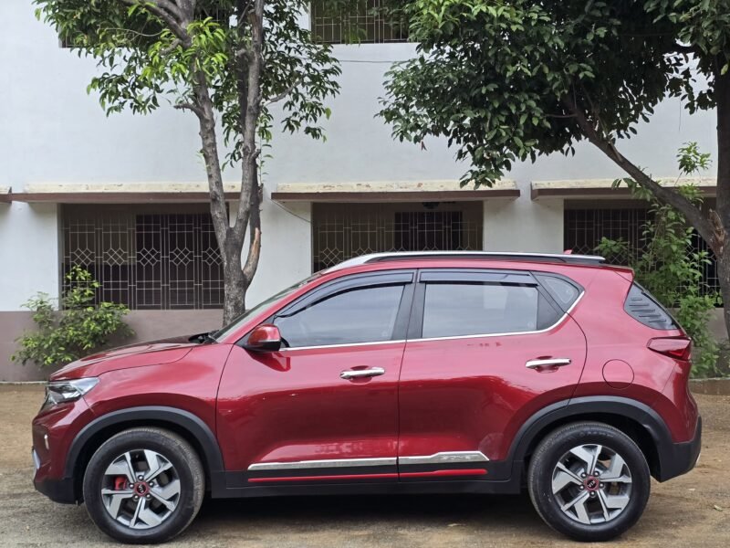 2020 KIA SONET 1.5 GTX Plus AT ( DIESEL)