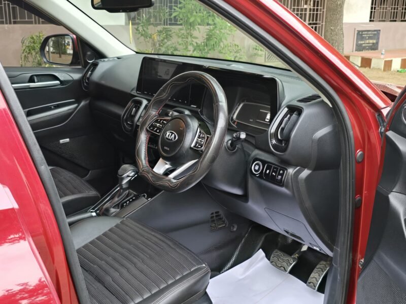 2020 KIA SONET 1.5 GTX Plus AT ( DIESEL)