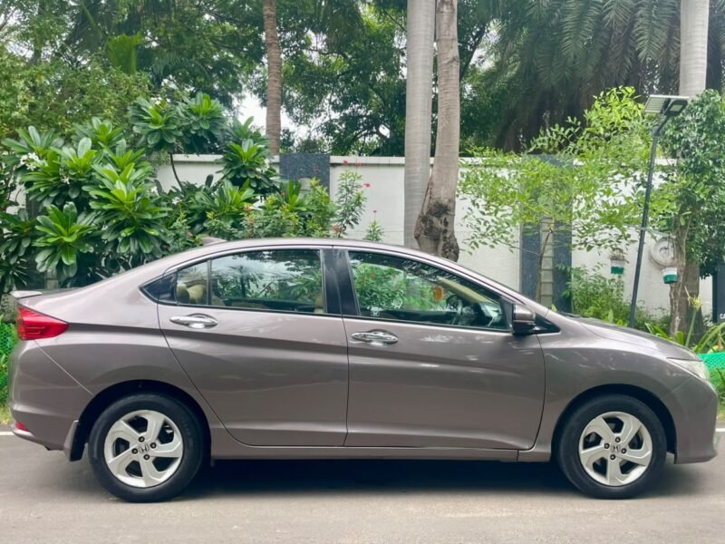 2015 September Honda City VX AT (Petrol)