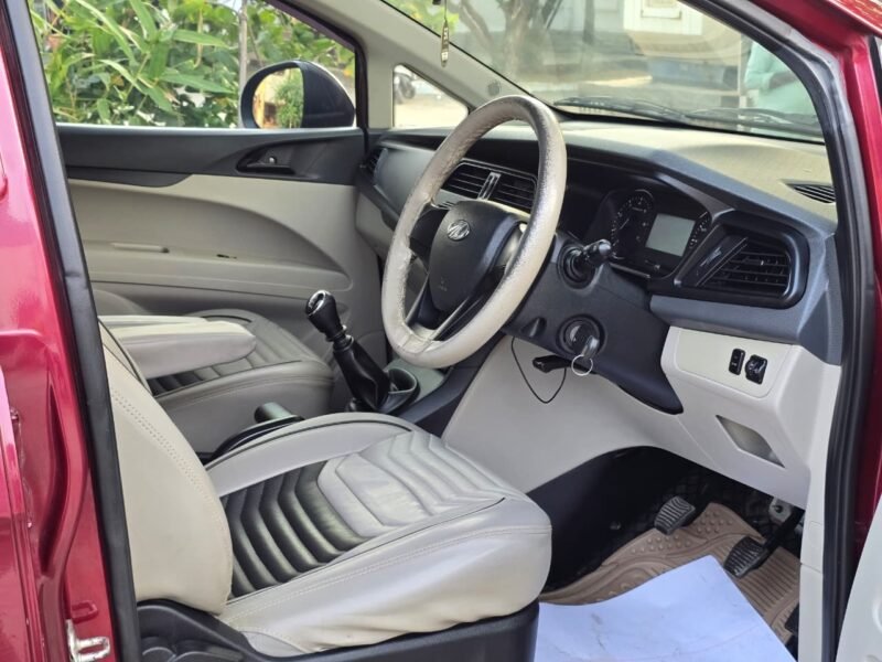 2019 Dec Mahindra Marazzo M2 (Diesel)