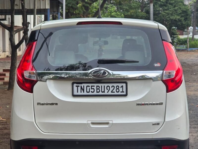 2019 Jan Mahindra Marazzo M8 (Diesel)