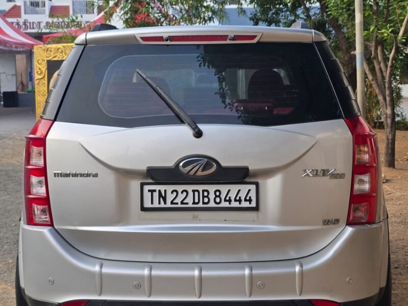 2014/2016 Oct Mahindra XUV 500 W4 (Diesel)