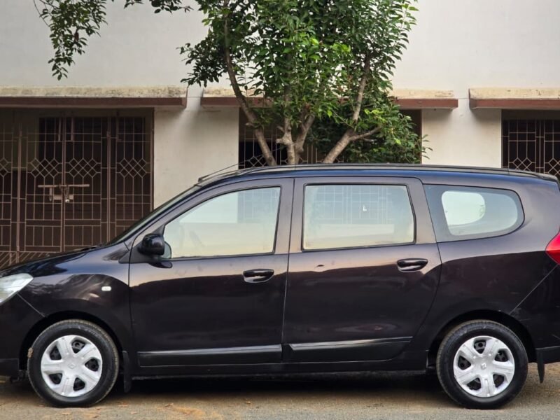 2015 July Renault Lodgy RXL (Diesel )
