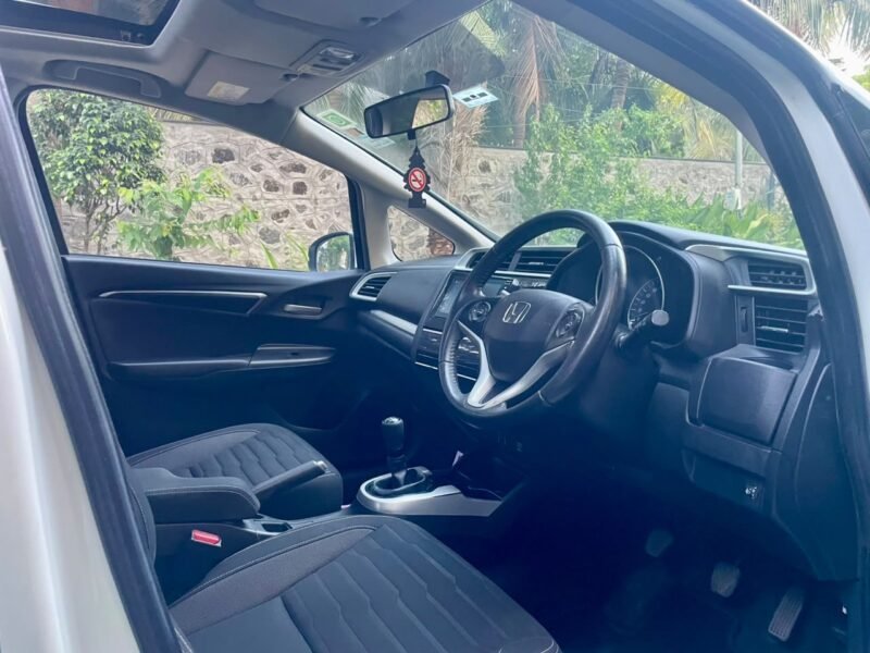 2021 April Honda WR-V VX (Petrol)