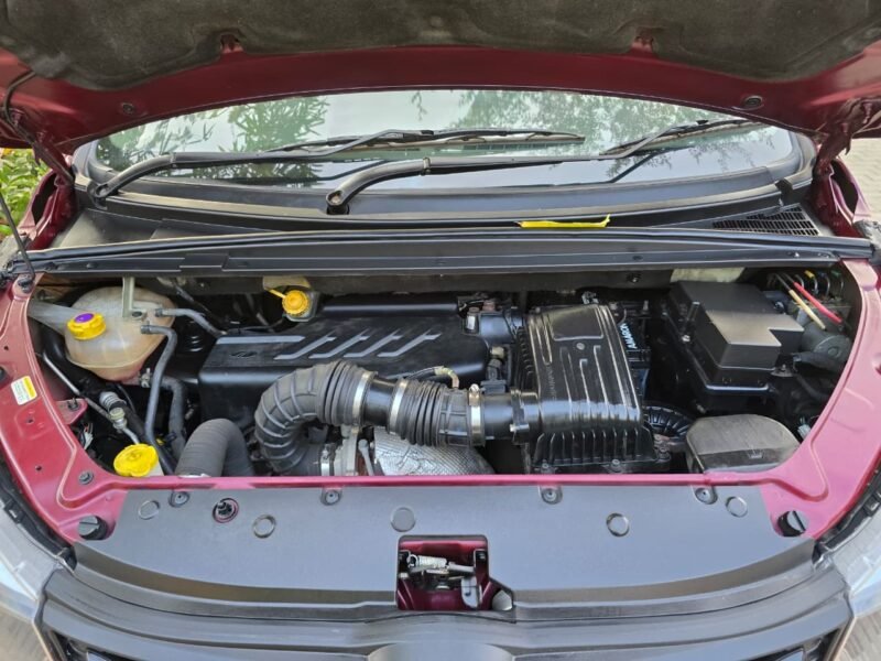 2019 Dec Mahindra Marazzo M2 (Diesel)