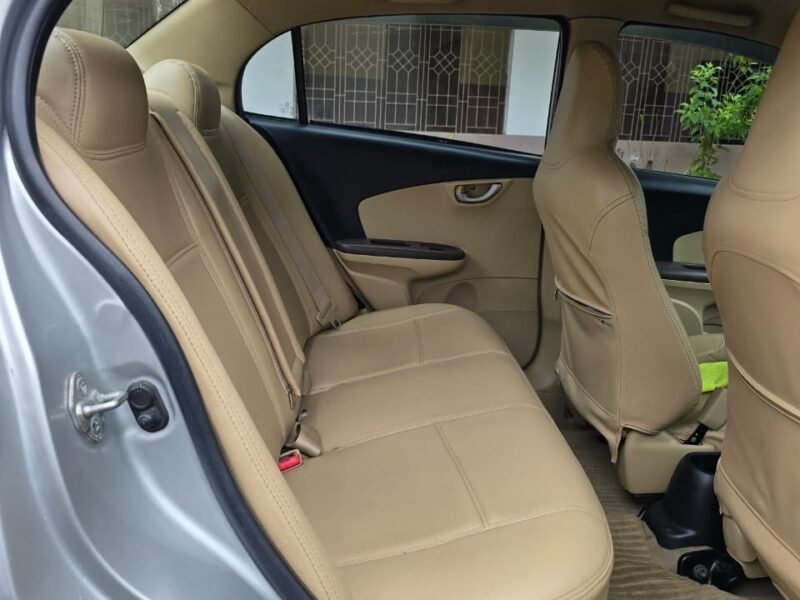 2014 Jan Honda Amaze VX (Petrol )