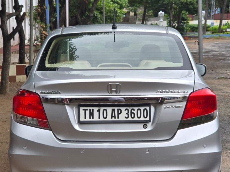 2014 Jan Honda Amaze VX (Petrol )